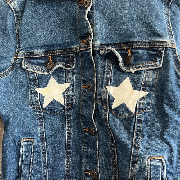 Bershka Girl BSKGIRL Denim Jacket Patches Stars Jean Jacket Girls Size XS - Picture 4 of 11